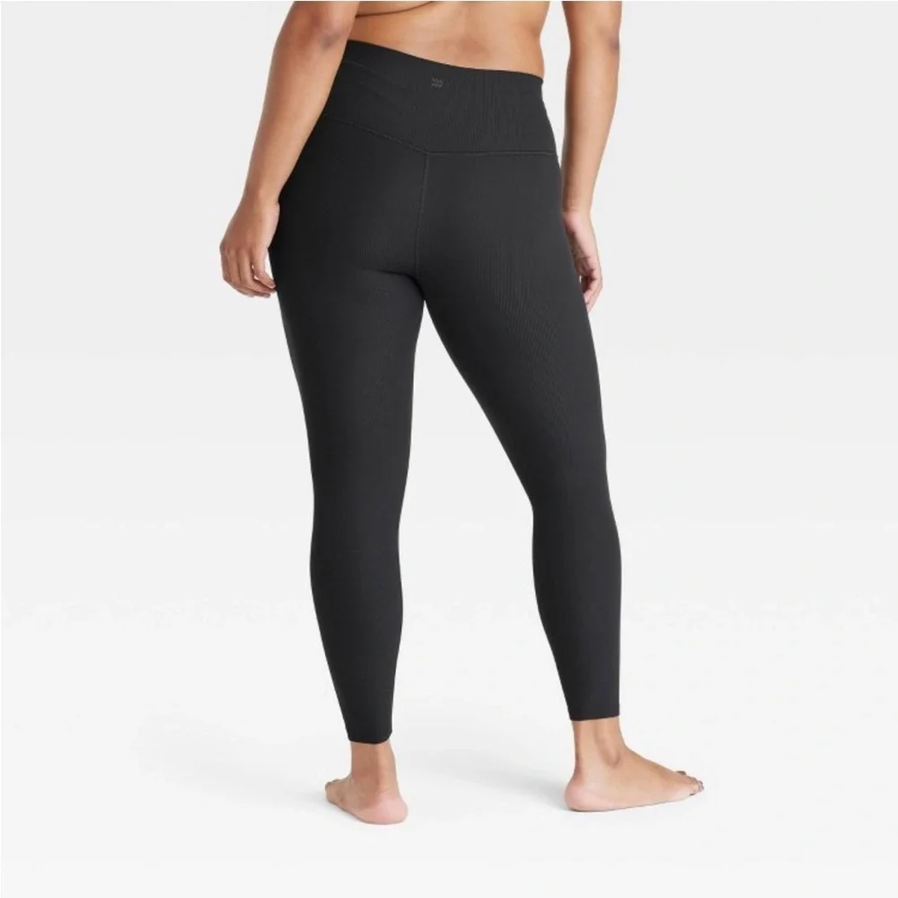 All in Motion Black High-Rise Ribbed Leggings - Picture 2 of 5